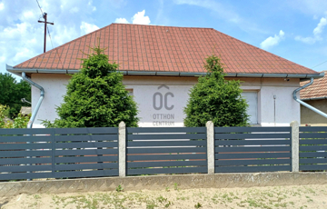 Eladó családi ház