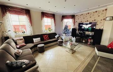 Eladó családi ház