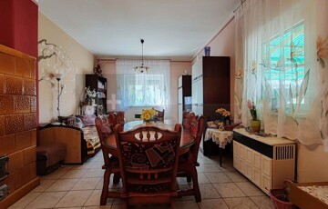 Eladó családi ház