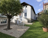 Eladó családi ház Pécs 154 000 000 Ft