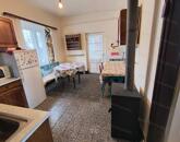 Eladó családi ház Fegyverneken!