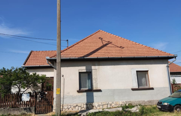 Eladó családi ház