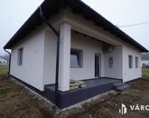 Eladó családi ház Galgahévíz 70 000 000 Ft
