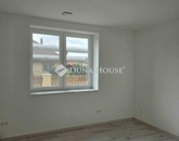 Eladó családi ház Szekszárd 99 999 000 Ft