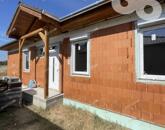 Eladó családi ház Helvécia 72 000 000 Ft