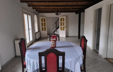 Eladó családi ház