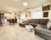 Eladó családi ház Pilisjászfalu 114 999 000 Ft