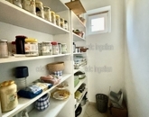 Eladó családi ház Budapest XVI. ker 149 900 000 Ft