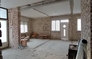 Eladó családi ház