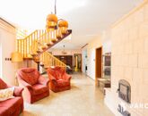 Eladó családi ház Gyula 149 000 000 Ft