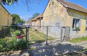 Eladó családi ház