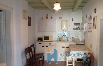 Eladó családi ház