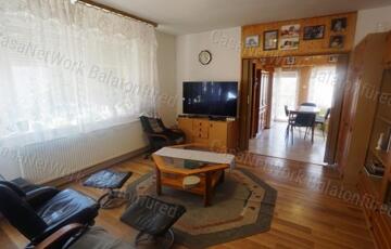 Eladó családi ház