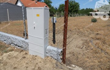 Eladó telek/földterület