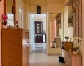 Eladó Szolnokon a Mátyás K úton egy 67 m2-es 3 szobás felújított lakás