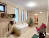 Eladó családi ház Bocskaikert 138 900 000 Ft