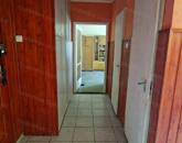 Eladó felújítandó panel lakás