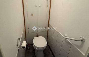 Eladó lakás