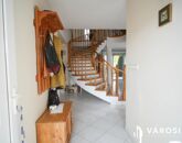 Eladó családi ház Abda 200 000 000 Ft