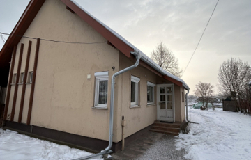 Eladó családi ház