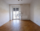 Eladó lakás Oroszlány 26 000 000 Ft