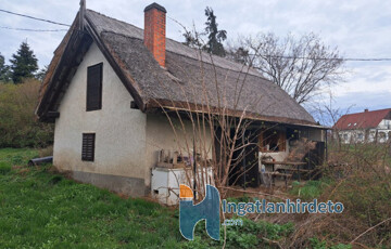 Eladó családi ház