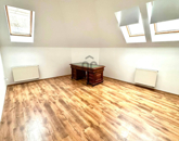 Eladó lakás Veszprém 99 990 000 Ft