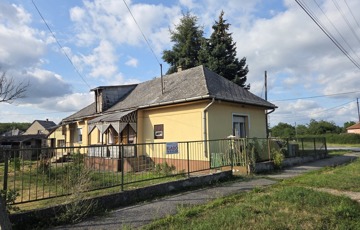 Eladó családi ház