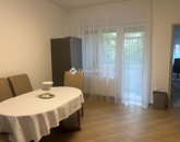 Eladó lakás Pécs 122 000 000 Ft