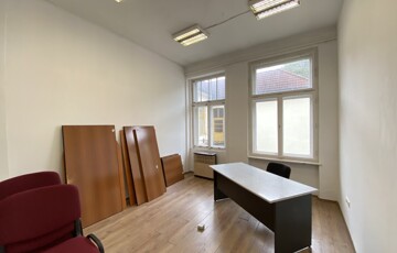 Kiadó iroda/üzlethelyiség