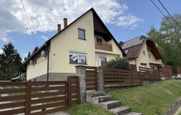 Eladó családi ház
