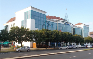 Eladó iroda/üzlethelyiség