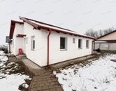 Eladó családi ház Vácrátót 119 900 000 Ft