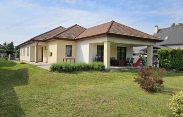 Eladó családi ház