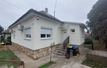 Kiadó családi ház