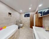 Eladó családi ház Táplánszentkereszt 119 800 000 Ft