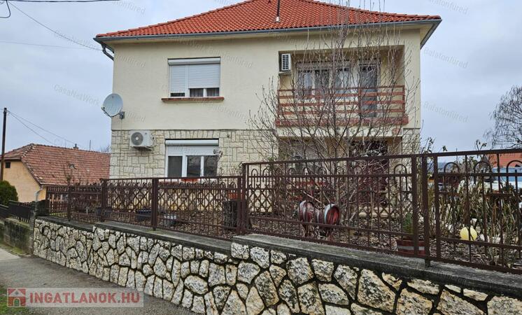 Eladó családi ház a Bakony szívében