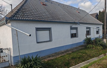 Eladó családi ház