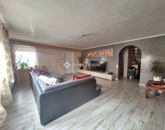 Eladó családi ház Siklós 119 000 000 Ft