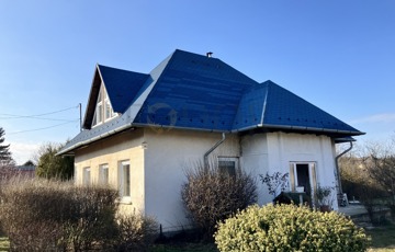 Eladó családi ház