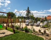 Eladó családi ház Szeged 289 000 000 Ft