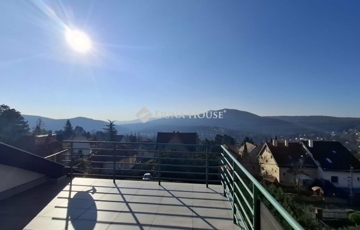 Kiadó családi ház