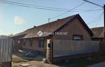 Eladó családi ház