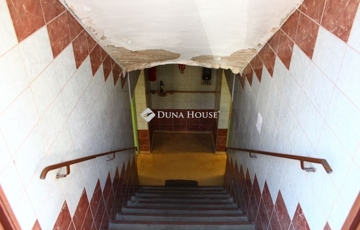 Eladó iroda/üzlethelyiség