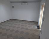 Kiadó iroda/üzlethelyiség Győr 280 000 Ft