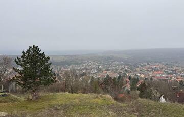 Eladó telek/földterület