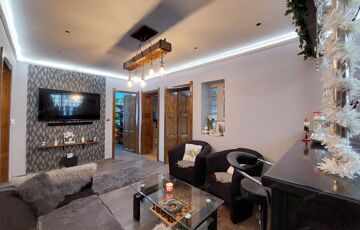 Eladó családi ház