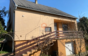 Eladó családi ház