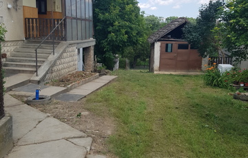 Eladó családi ház