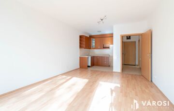 Eladó iroda/üzlethelyiség